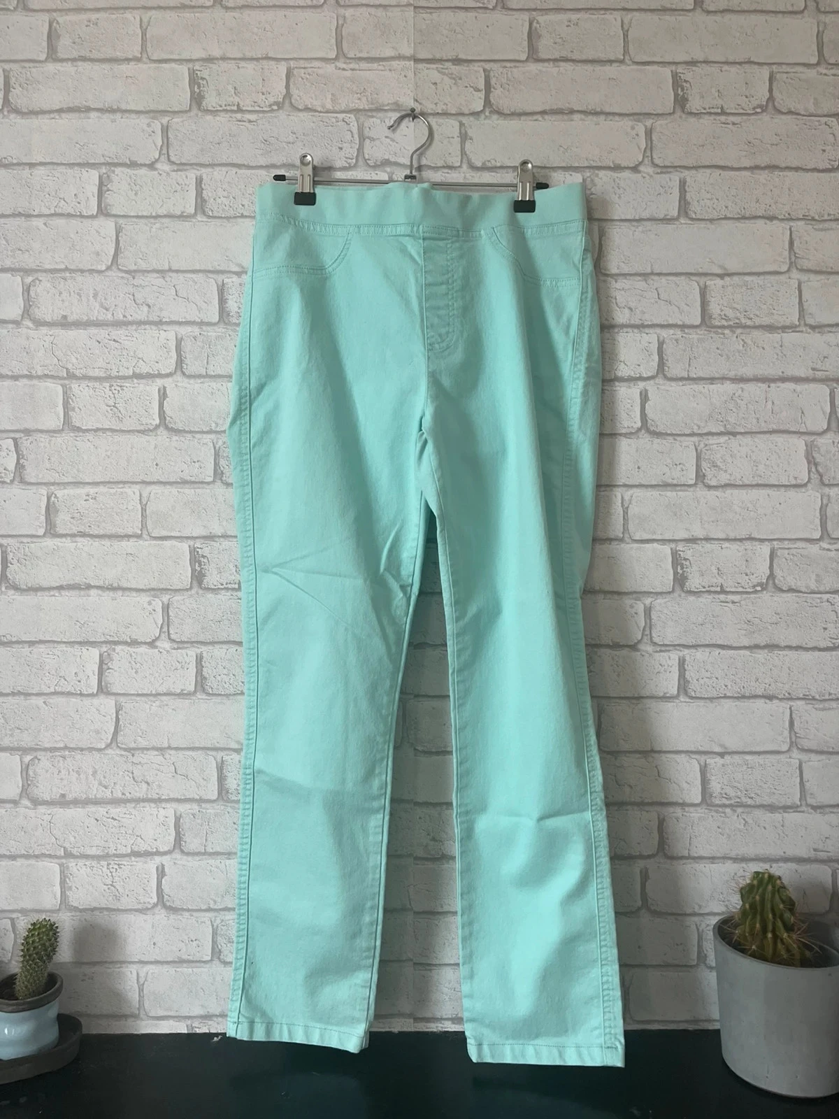 Pantalon femme Scottage – Taille 40 – Vert d’eau / Menthe – Très bon état